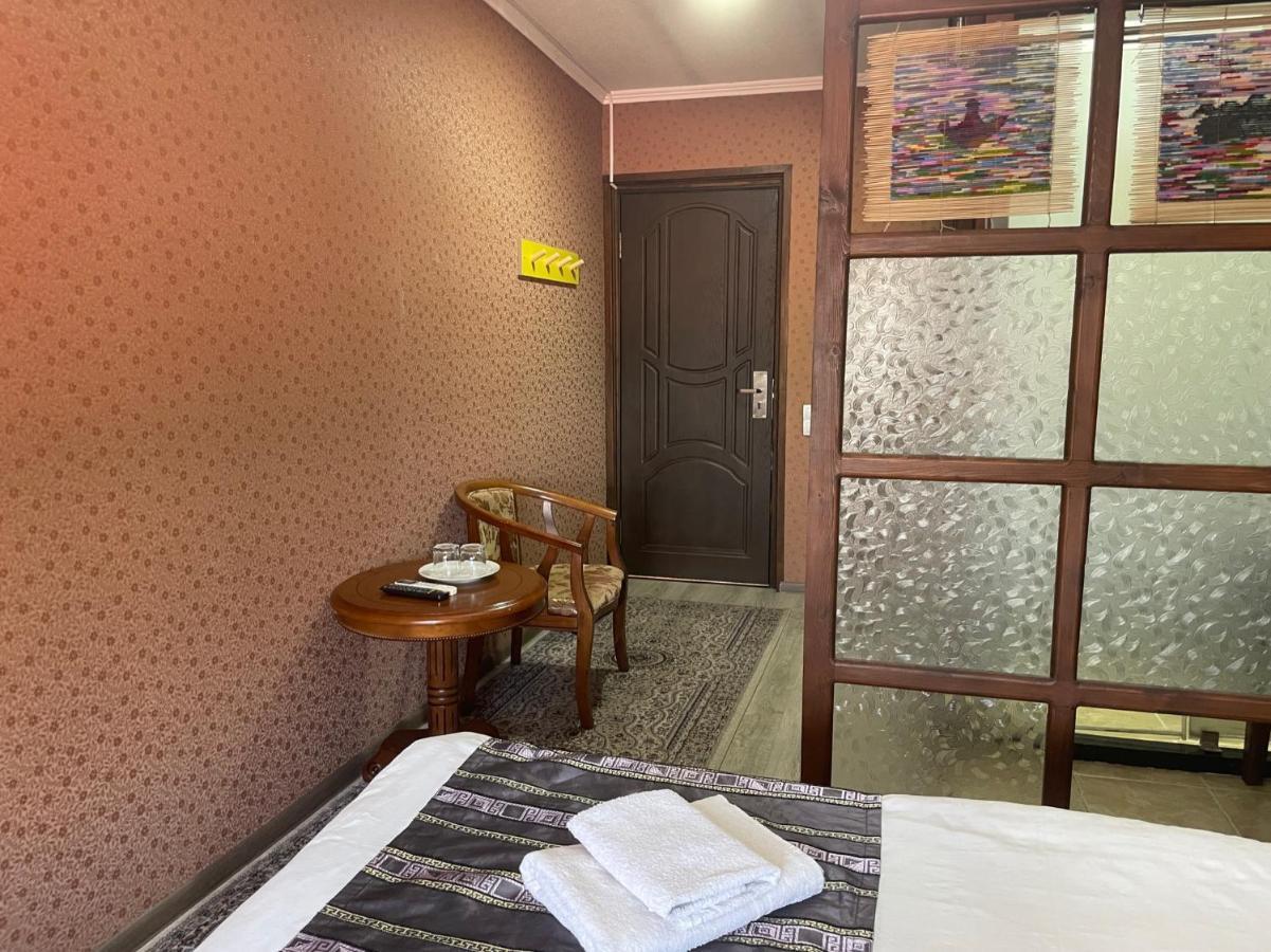 Eco House Hotel ออช ภายนอก รูปภาพ